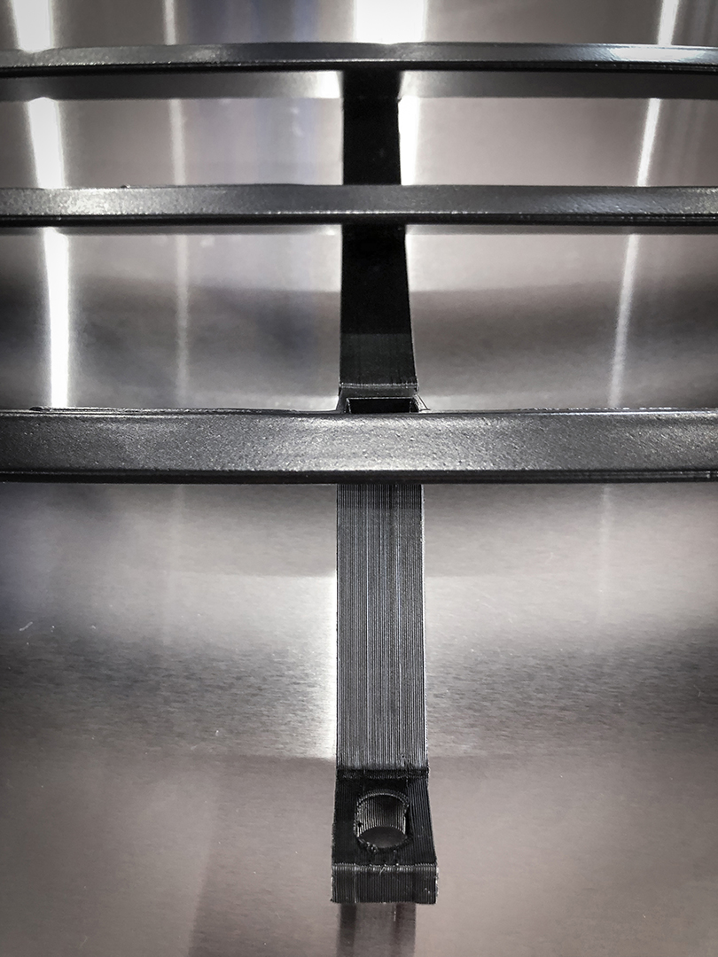 Porsche_928_Center_Grill_13a Porsche_928_Center_Grill_13a