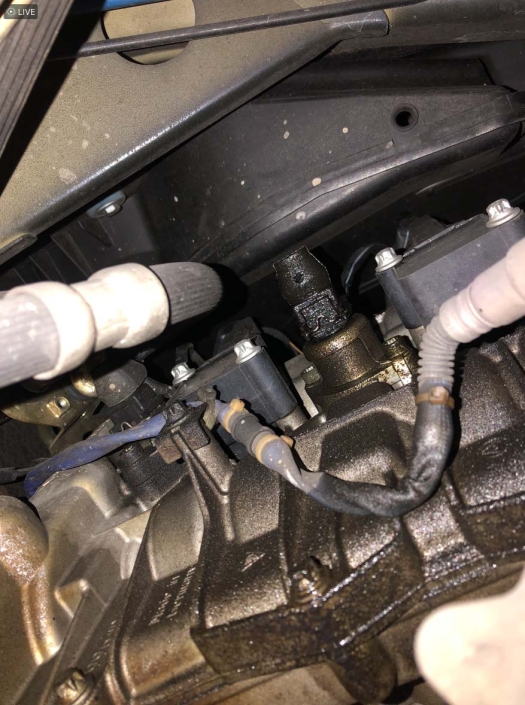 Leaking Camshaft Adjuster Valve Left Rear