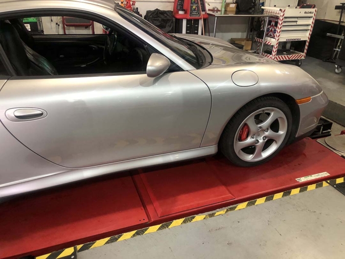 Porsche-996-C4S-47
