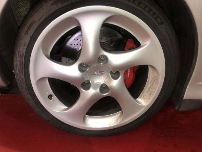 Porsche-996-C4S-51